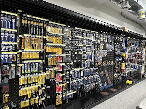 Chelsea Hardware 0