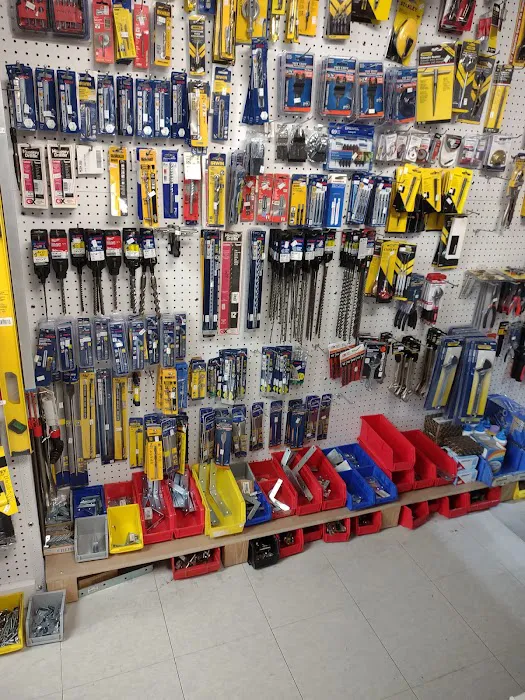 Columbus Hardware 9