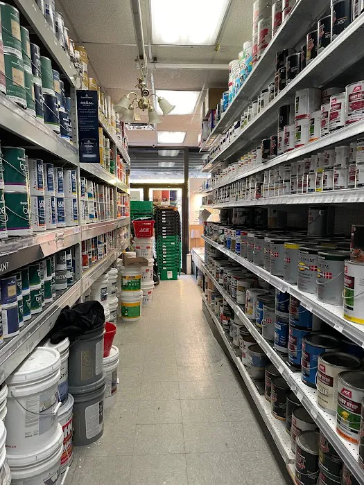 AG Hardware and Paint 4