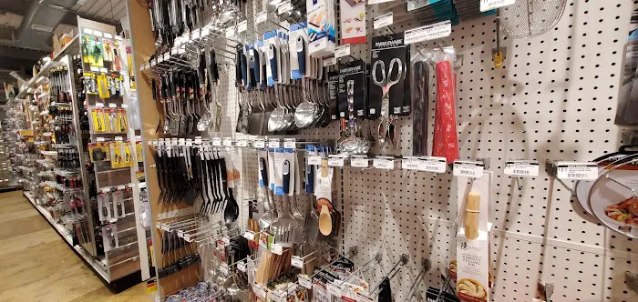 Gantry Home & Hardware 0
