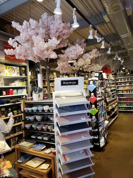 Gantry Home & Hardware 2