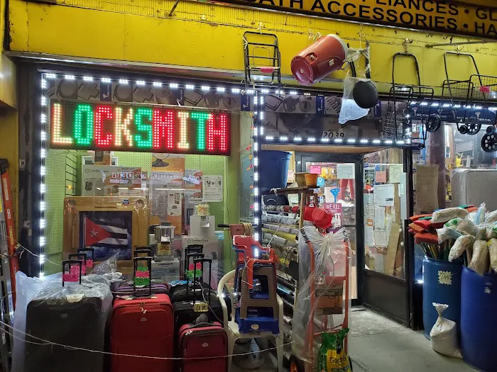 Nunez Discount Hardware 9