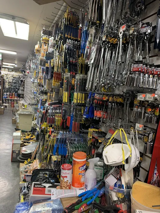Citi Hardware 3