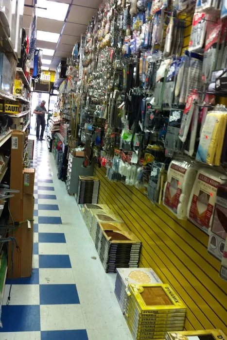 RFF Hardware & Benjamin Moore Paint Supplies 7