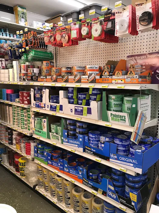 DaCorta Hardware, a Benjamin Moore authorized retailer 3
