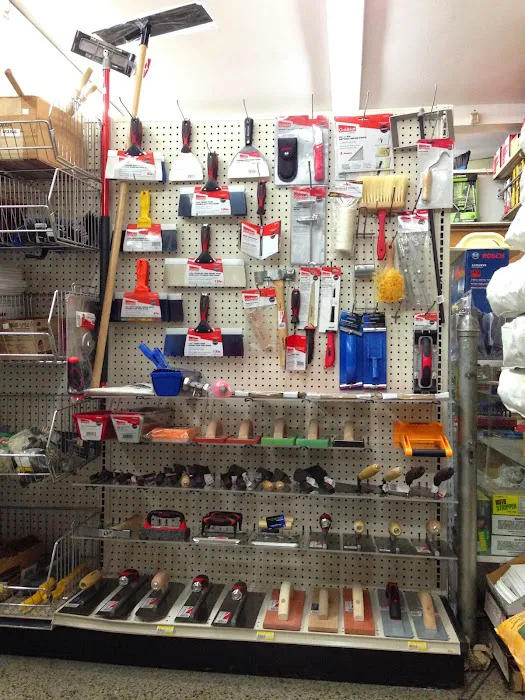 DaCorta Hardware, a Benjamin Moore authorized retailer 9