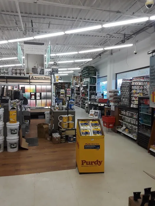 Costello's Ace Hardware of Nesconset 8