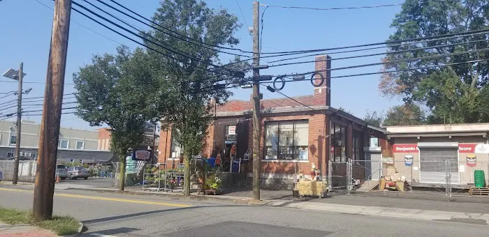 Meadowlands Hardware 2