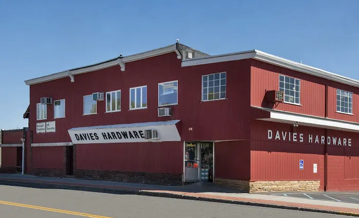 Davies Hardware 8