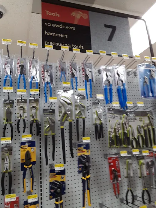 Country Paint and Hardware 4