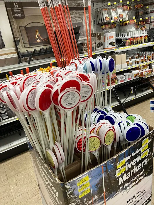 Country Paint and Hardware 0