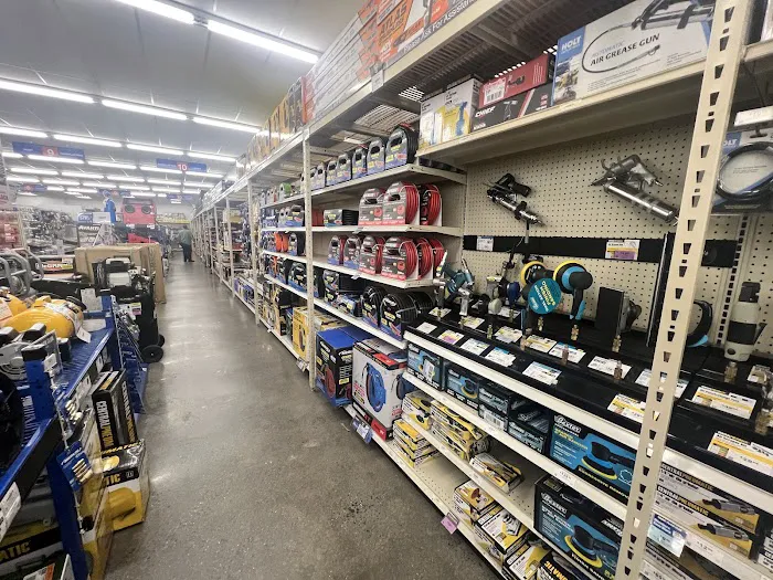 Harbor Freight 9
