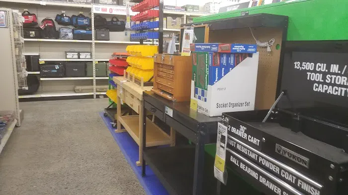 Harbor Freight 8