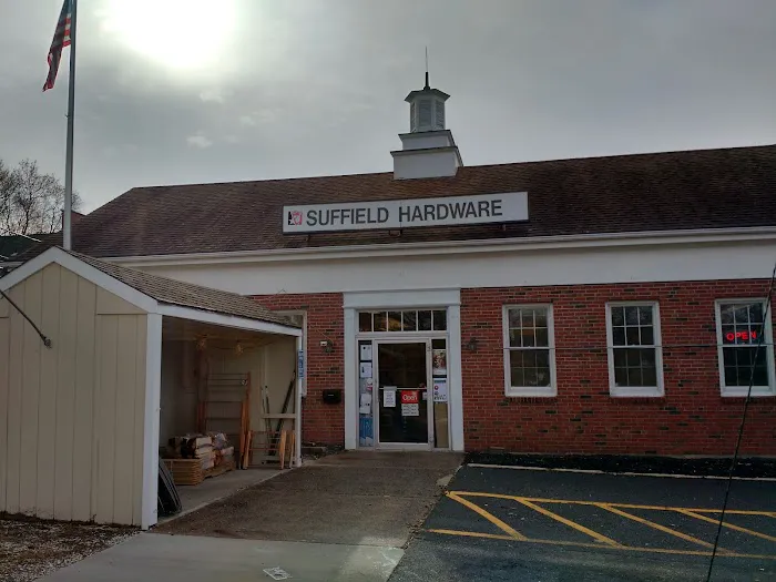 Suffield Hardware 0