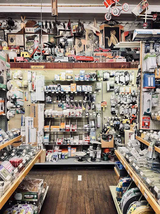 Dubben Brothers Hardware 3