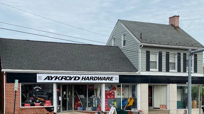 Aykroyd Hardware 7