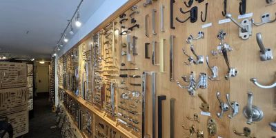 Knobs 'N Knockers