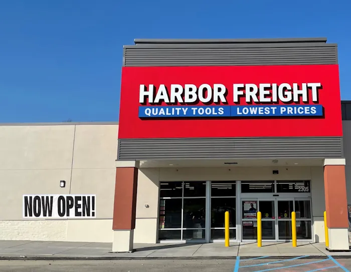 Harbor Freight 9