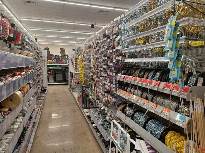 ACE HARDWARE 8