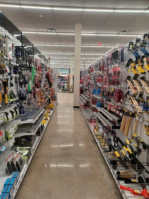 ACE HARDWARE 6