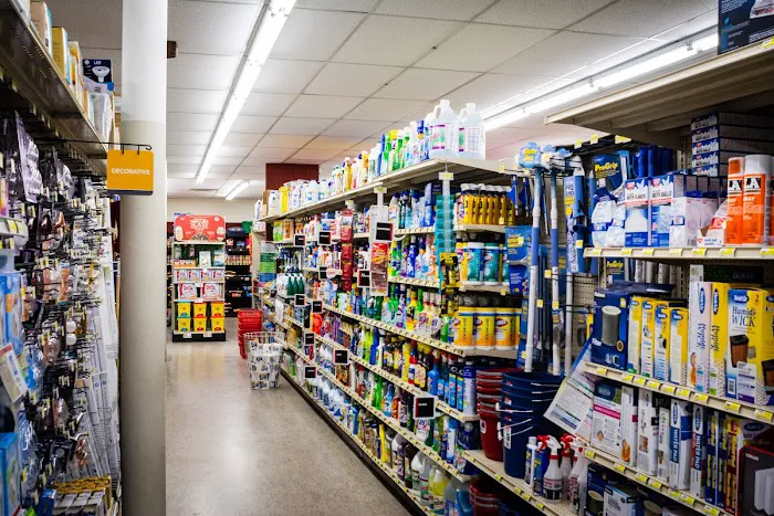Ace Hardware 8