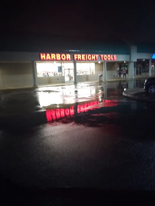 Harbor Freight 4