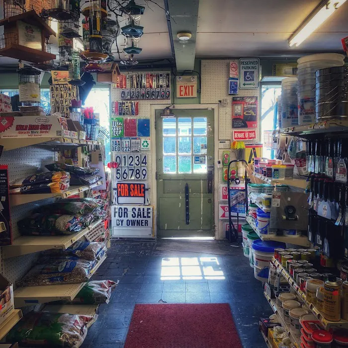 Cunningham's Hardware 9