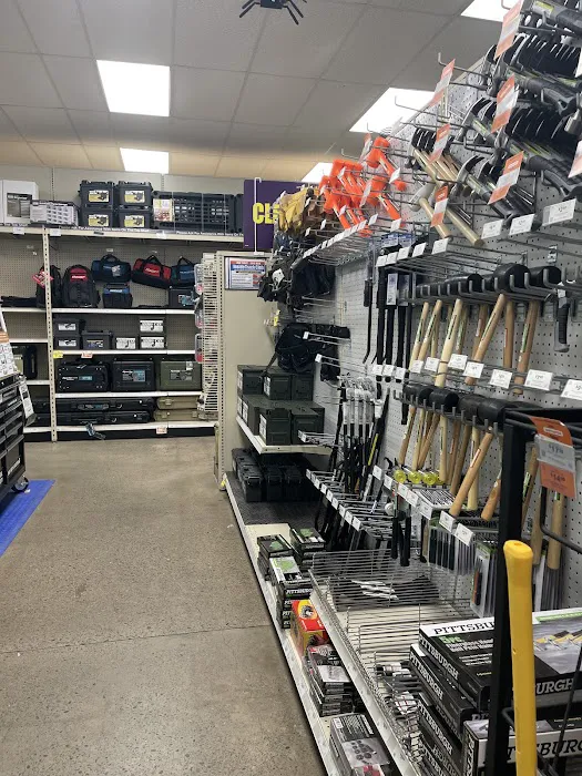 Harbor Freight 9