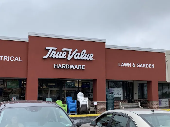 True Value Hardware 6