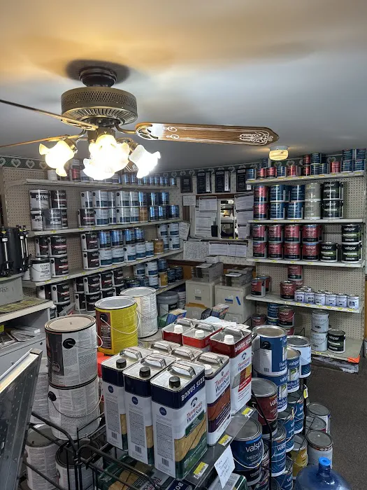 Plaza Hardware 6