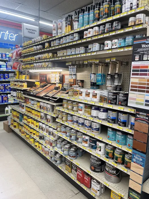 Paul's Hardware/Grdn Ctr 2