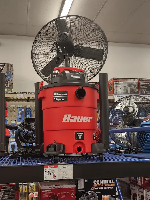 Harbor Freight 8