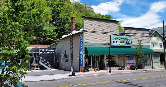 Five Mountain Hardware, LLC 3