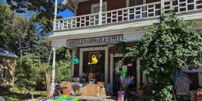 Ashfield Hardware & Supply