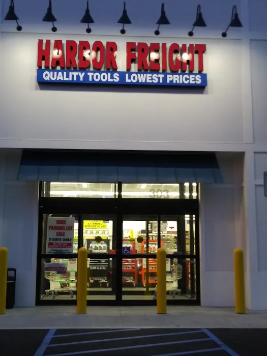 Harbor Freight 9