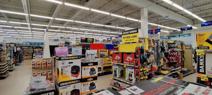 Harbor Freight 4