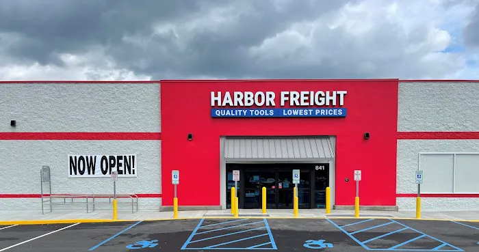 Harbor Freight 9