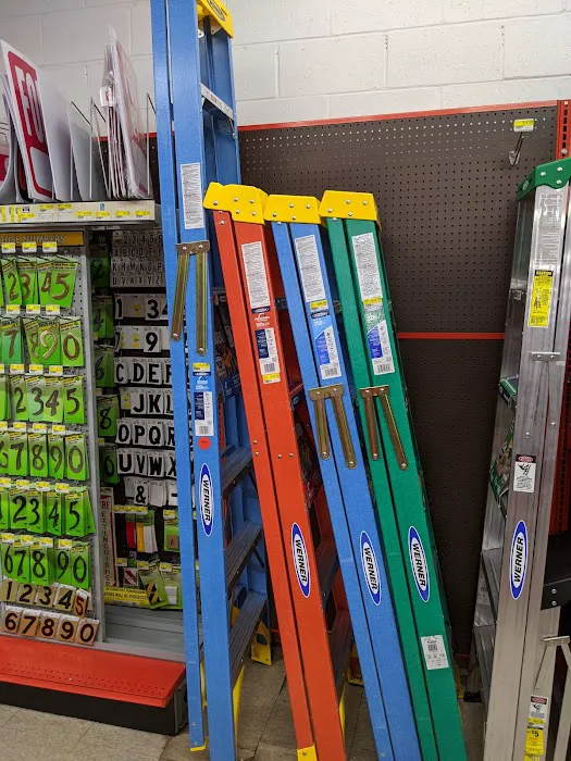 Wyoming Hardware 9
