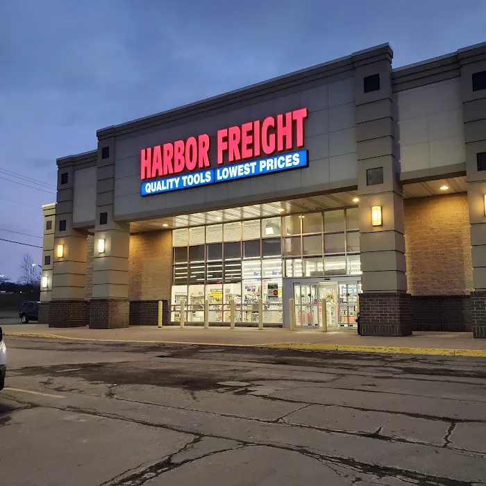 Harbor Freight 6