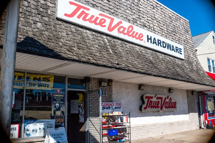 B & B True Value Hardware 1