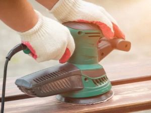 Discover Top-Rated Sanding Tools for Refinishing Wood: Expert Tips and Recommendations