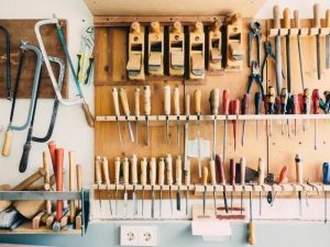 Best Tools for Sanding Wood to Perfection: Complete Guide for DIYers