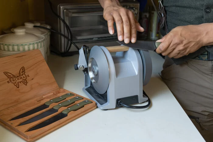 Best Bench Grinders for Sharpening Tools: A Comprehensive Guide to Finding the Perfect Bench Grinder