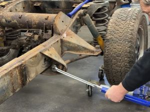 How to Remove a Stuck Bolt with Basic Tools: A Step-by-Step Guide